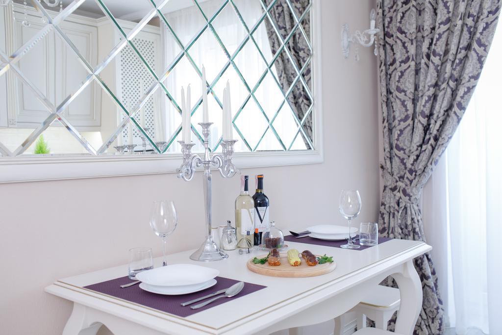 סומי Royal Suite Apartment With Jacuzzi מראה חיצוני תמונה