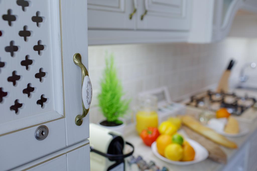 סומי Royal Suite Apartment With Jacuzzi מראה חיצוני תמונה